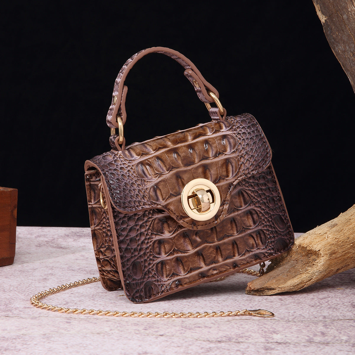Women's Portable Retro Brahmin Crocodile Pattern Crossbody Bags