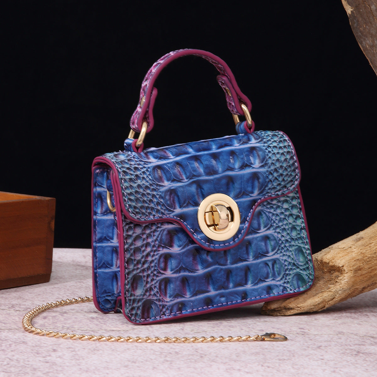 Women's Portable Retro Brahmin Crocodile Pattern Crossbody Bags
