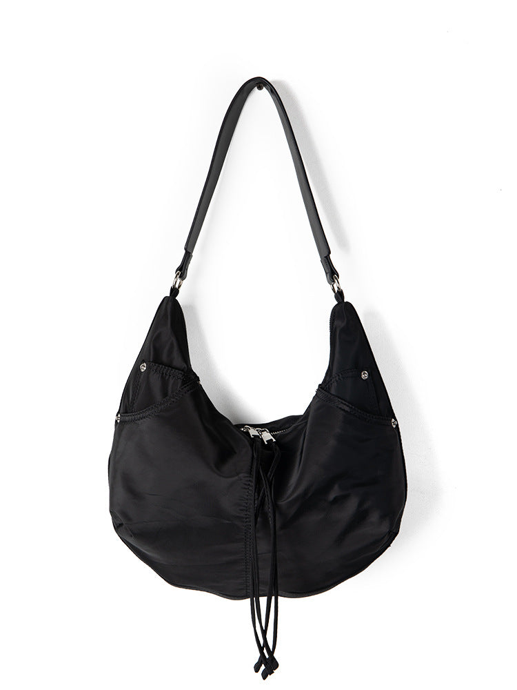 Women's Niche Retro Underarm Early Spring Personalized Comfortable Shoulder Bags