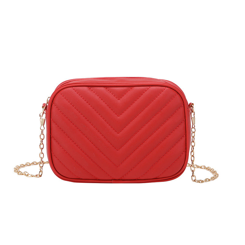 Versatile Korean Style Fashion Leisure Chain V Tattoo Embroidery Women's Shoulder Bag