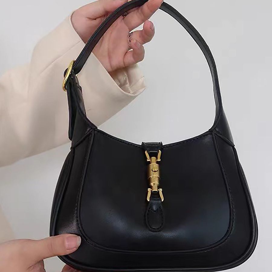 Women's Underarm Niche Saddle Single Hand Carrying Handbags