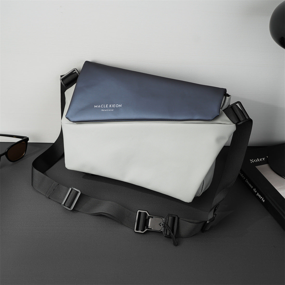 Classy Motorcycle Commuter Oxford Cloth Street Men's Shoulder Bags