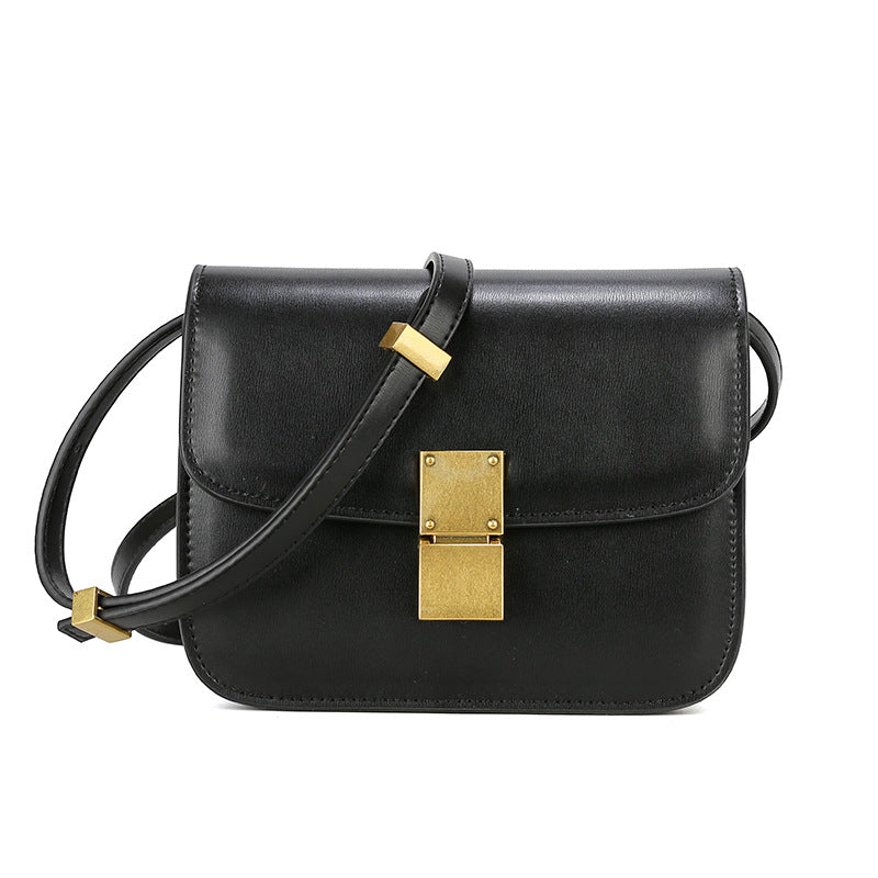 Women's Retro Fashion Twist Niche Texture Shoulder Bags