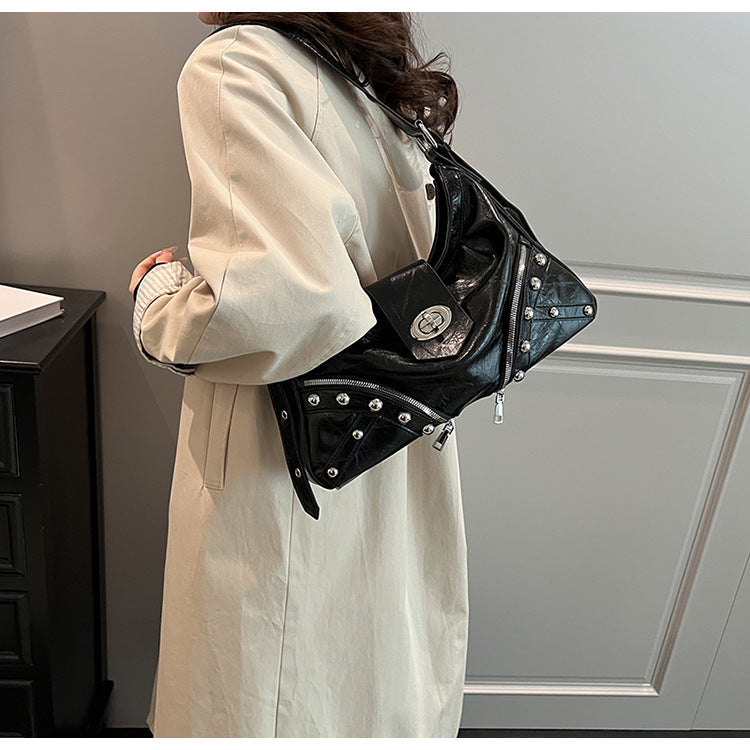 Women's Retro Solid Color Commute One Fashion Shoulder Bags