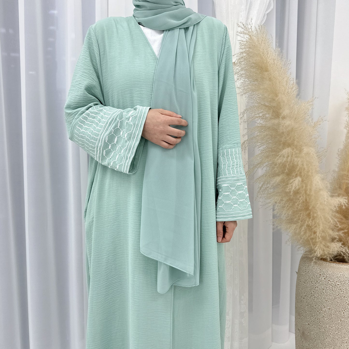 Classy Turkish Exquisite Embroidery Tassel Robe Clothing