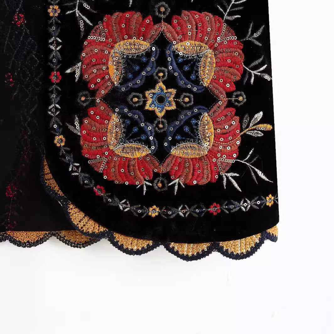 Women's Retro Casual National Fashion Embroidered Veet Vests