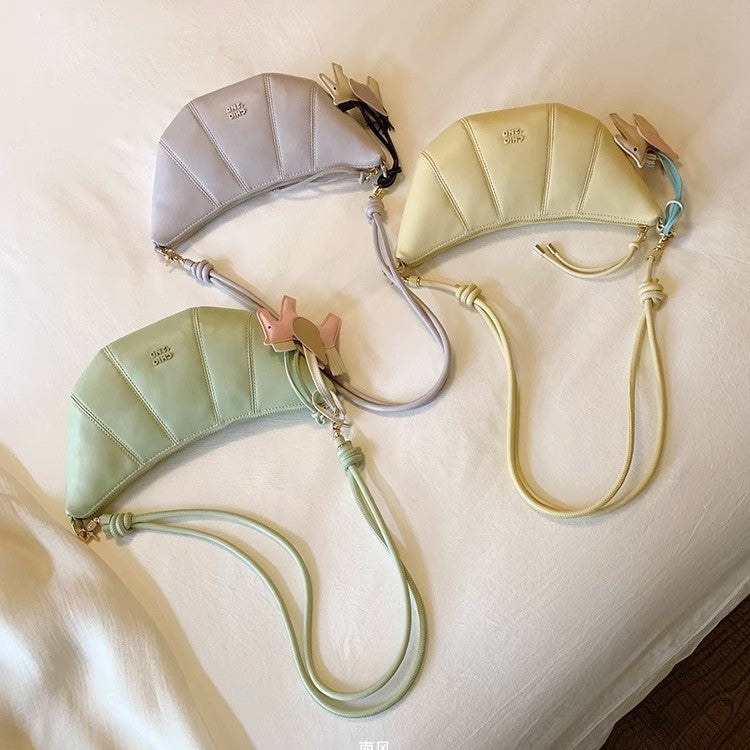 Women's South Style Crescent Moon Boat Super Shoulder Bags