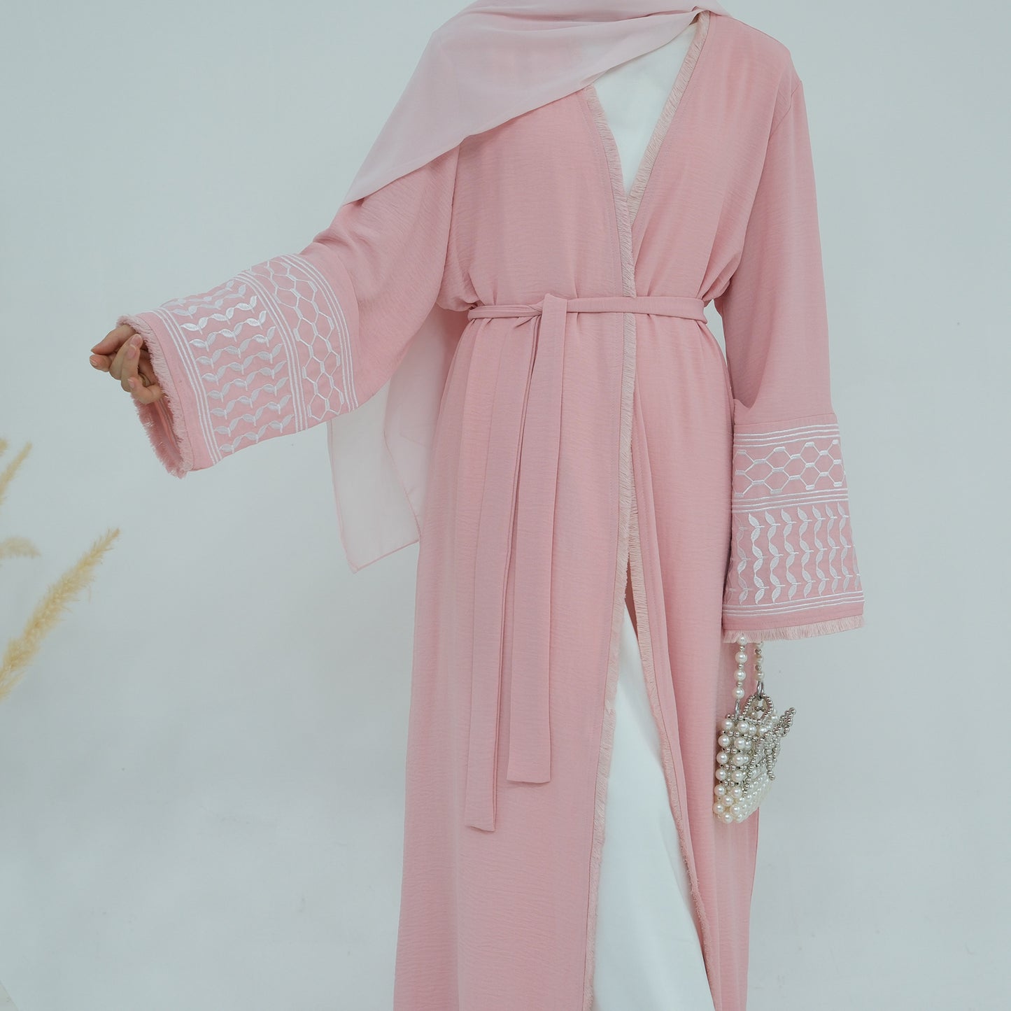 Durable Turkish Exquisite Embroidery Tassel Robe Clothing