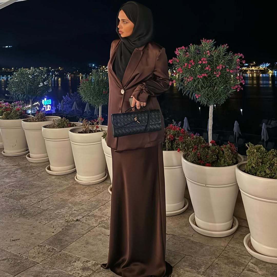 Women's Solid Color Ala Satin Long Two-piece Suits