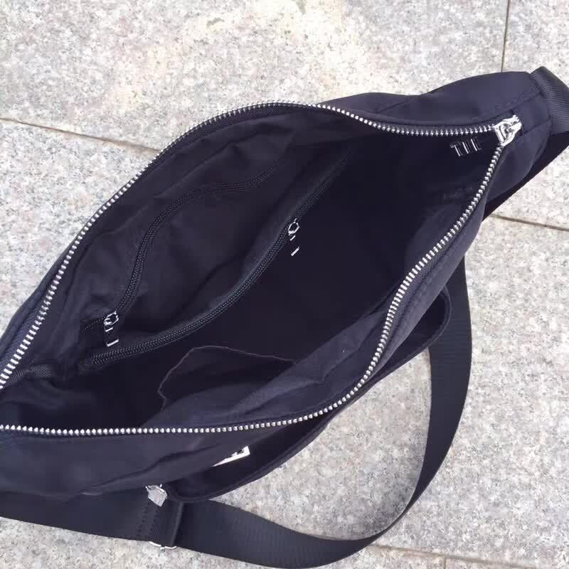 Women's Simple Waterproof Oxford Cloth Large Capacity Shoulder Bags