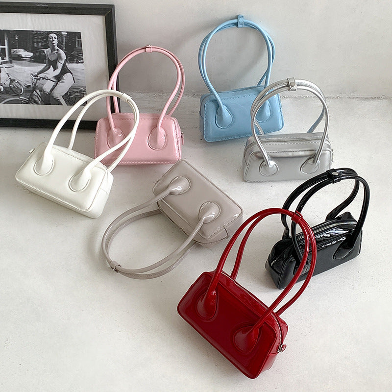 Women's Niche Texture Red For Simple Fashion Shiny Patent Armpit Bags