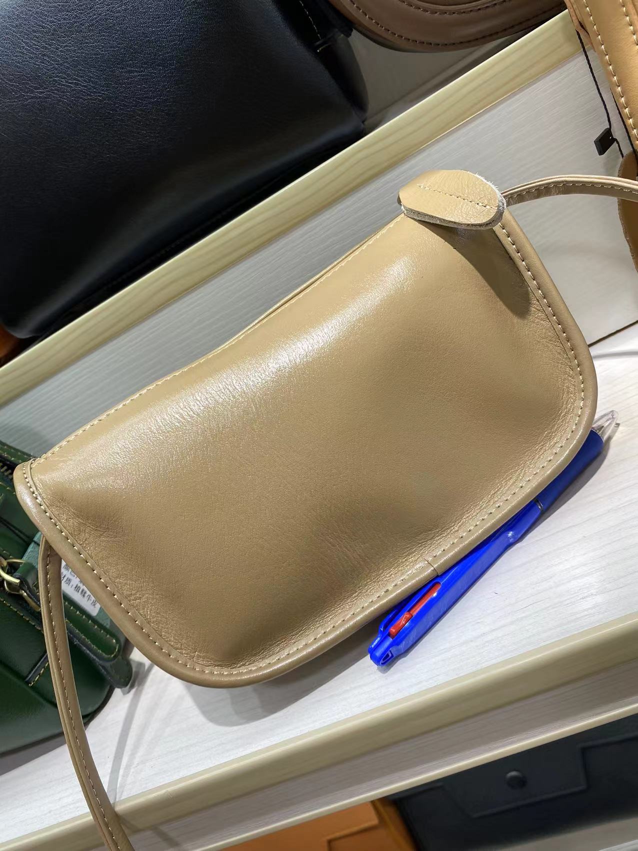 Women's Tanning Leather Minority Simple Zipper Little Crossbody Bags