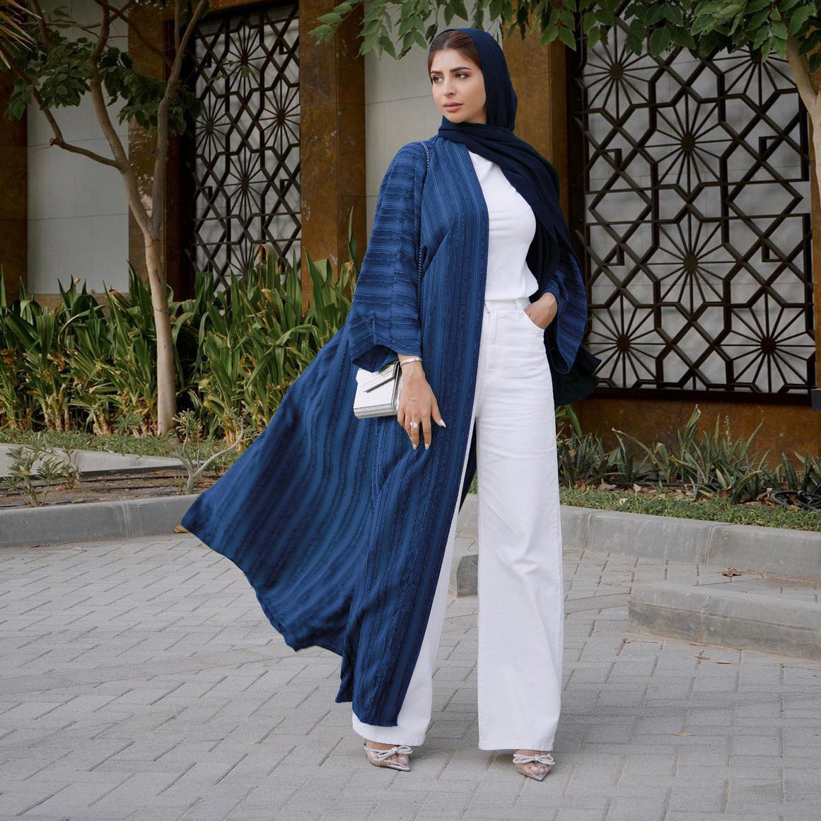 Ethnic Style Retro Fashionable Knitted Saudi Knitwear