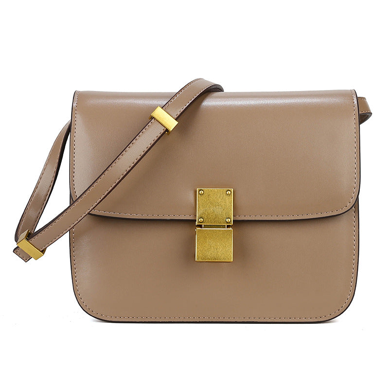 Women's Retro Fashion Twist Niche Texture Shoulder Bags