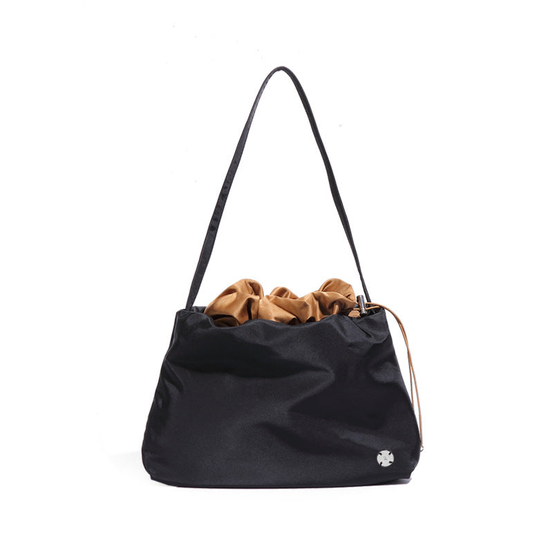 Women's Nylon Summer Cloud Niche Large Capacity Simple Shoulder Bags