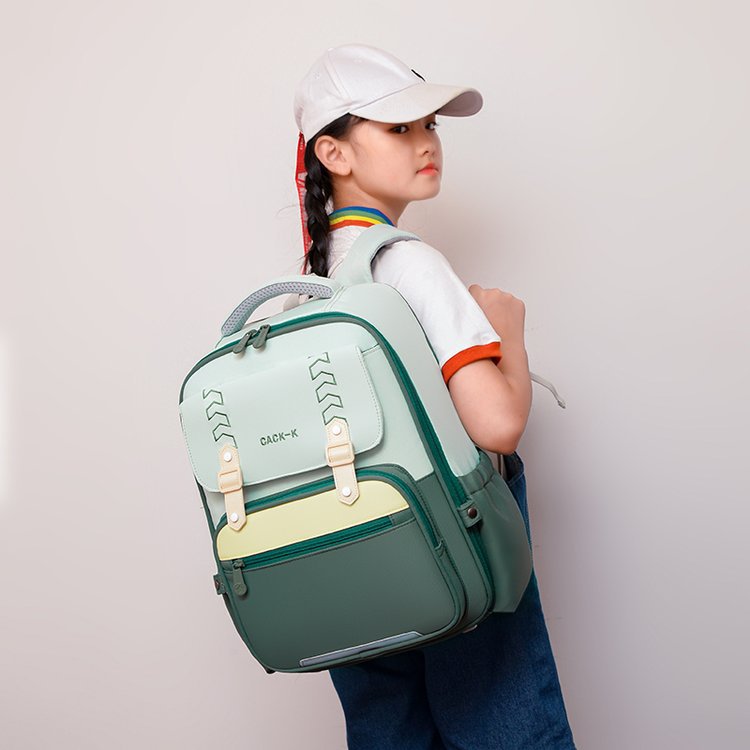 Large Capacity Burden Reduction Spine Protection Elementary School Students' Schoolbags