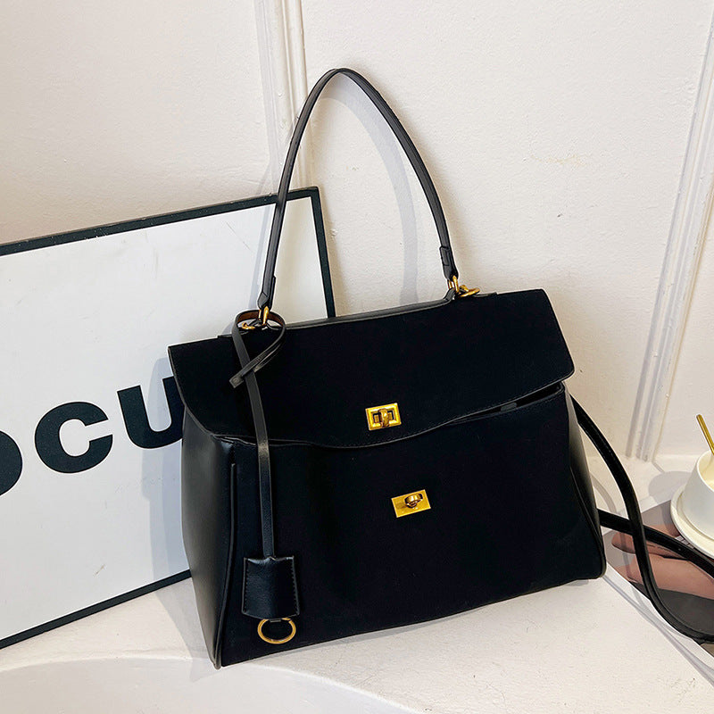 Women's Large Capacity Commuter Trendy Frosted Vintage Shoulder Bags