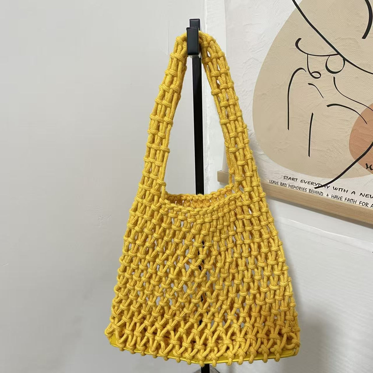 Color Straw Mini Korean Wrist Woven Classic Style Women's Handbag