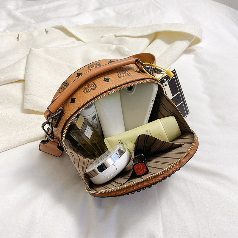 Advanced Texture Niche Badge Female Springtide Shoulder Bags