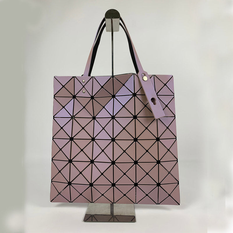 Women's Original Stitching Diamond Pattern Metal Polarized Shoulder Bags