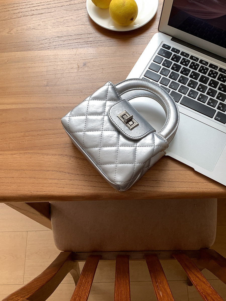 Women's Light Luxury Sweet Style Diamond Pattern Crossbody Bags