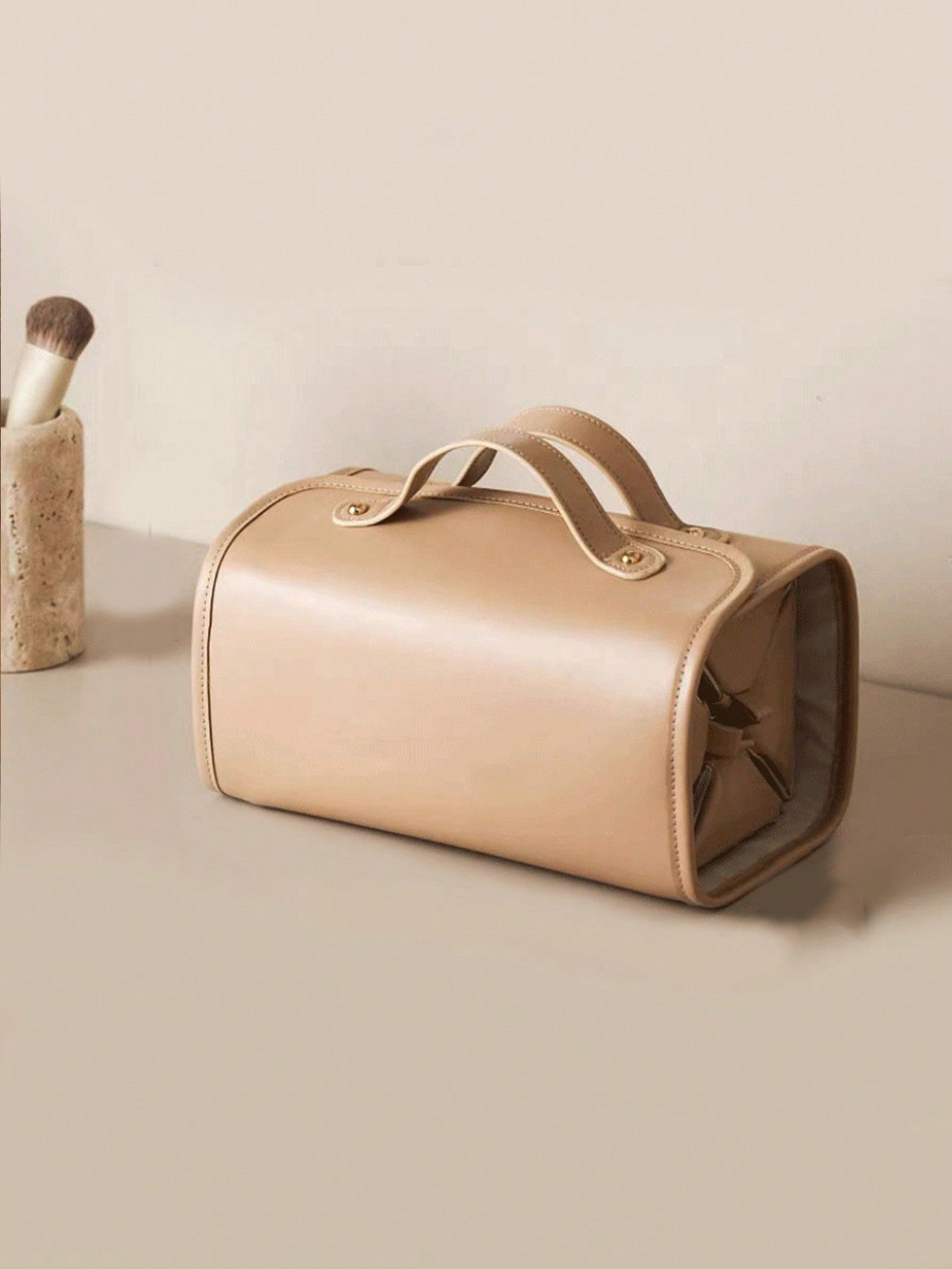 One Batch Portable Large Capacity High Cosmetic Bags