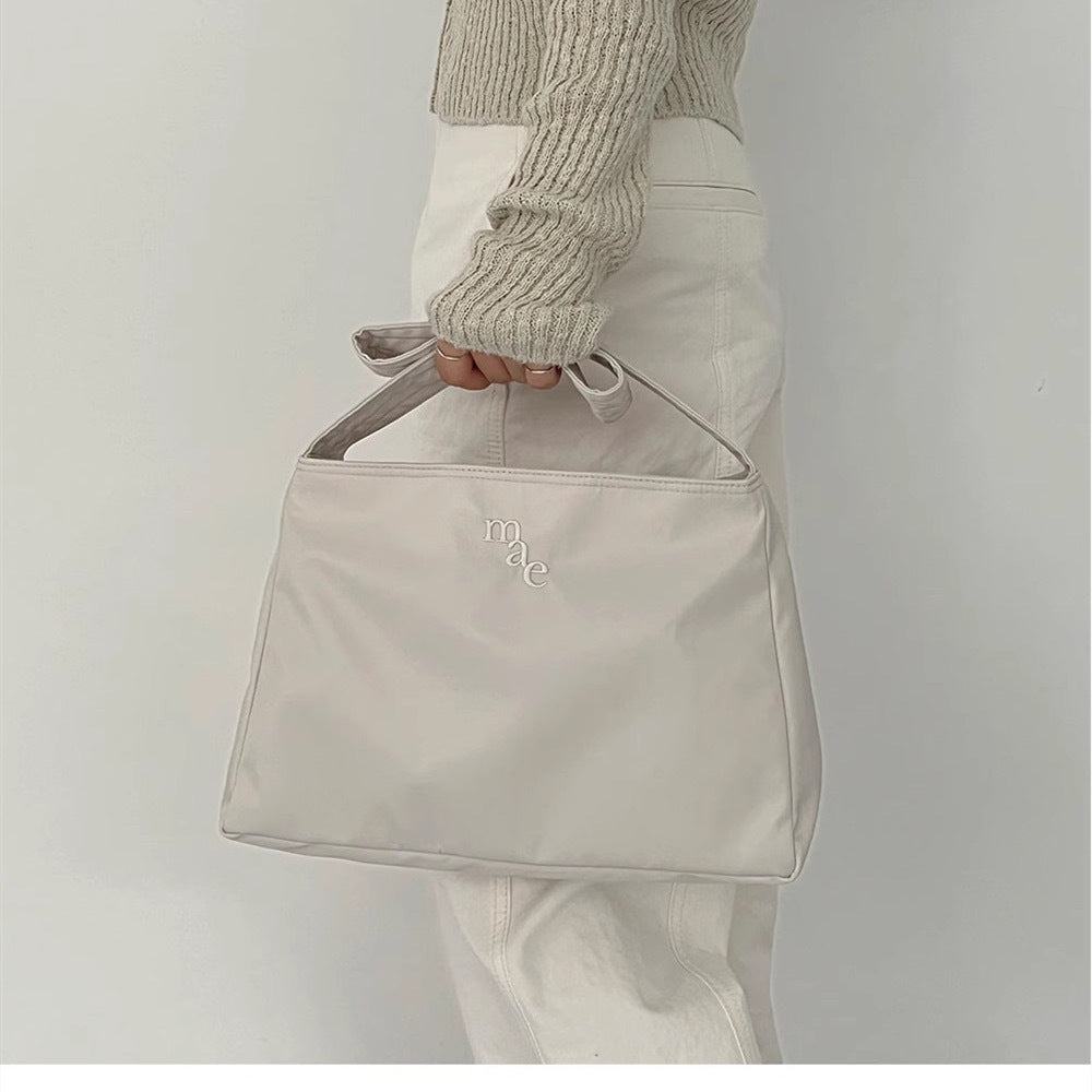 Women's Niche Underarm Nylon Embroidered Fashionable Handbags