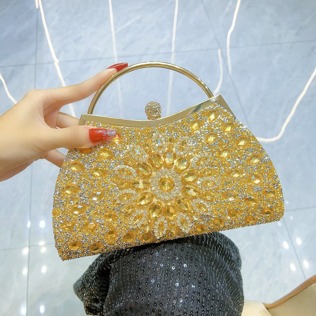Women's Textured Dress Banquet Fashion Full Diamond Handbags