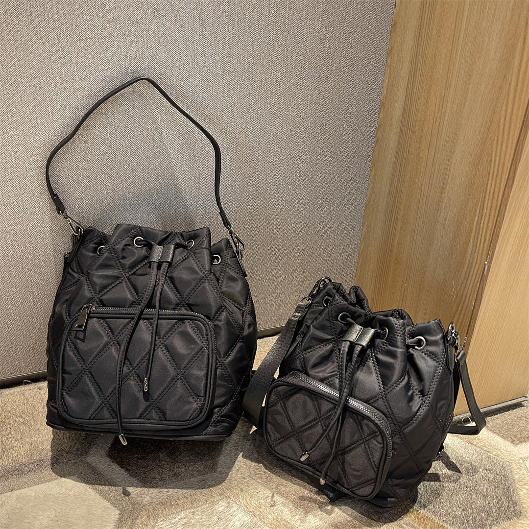 Women's Large Capacity Nylon Cloth Rhombus Shoulders Crossbody Bags