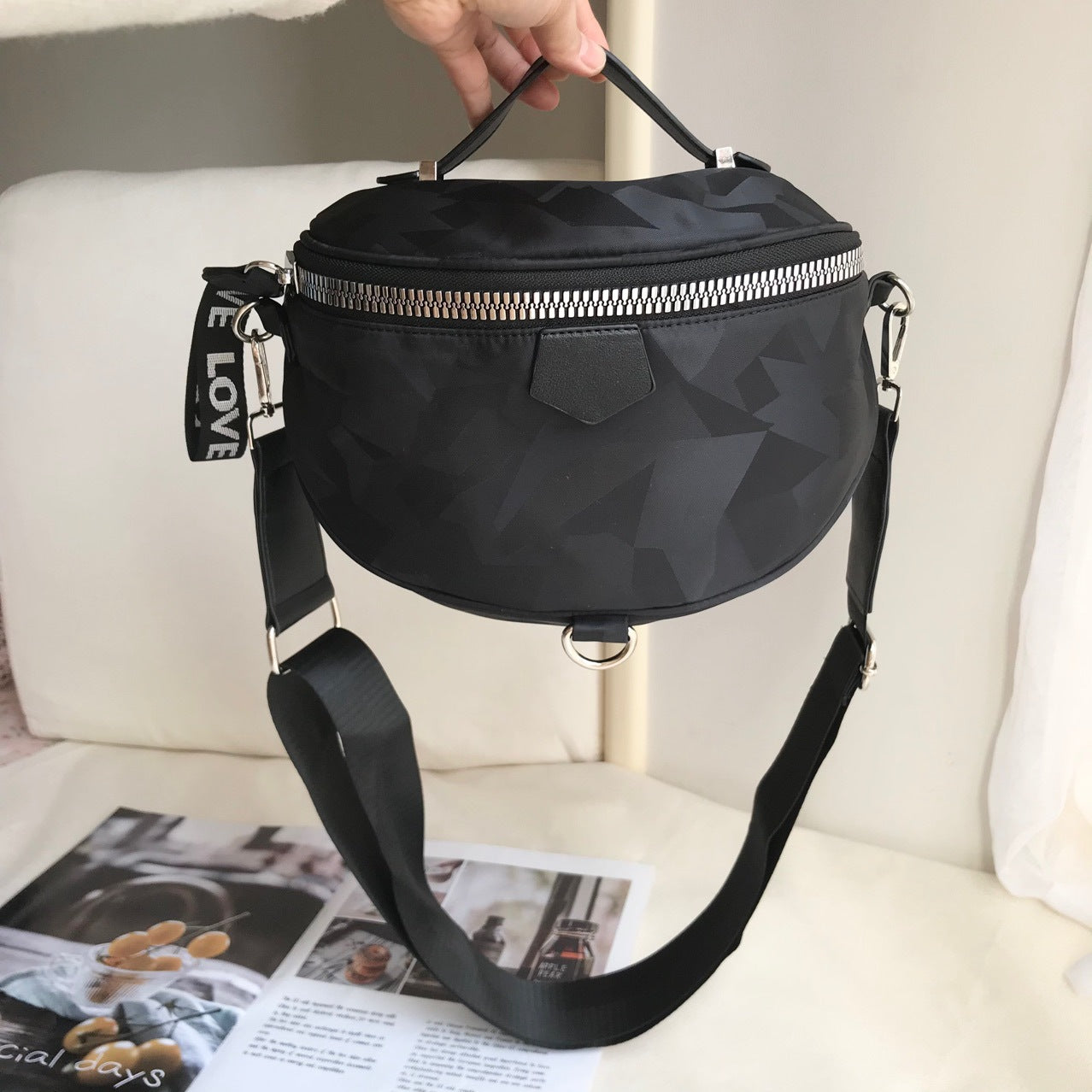 Women's Saddle Lightweight Waterproof Nylon Cloth Portable Shoulder Bags