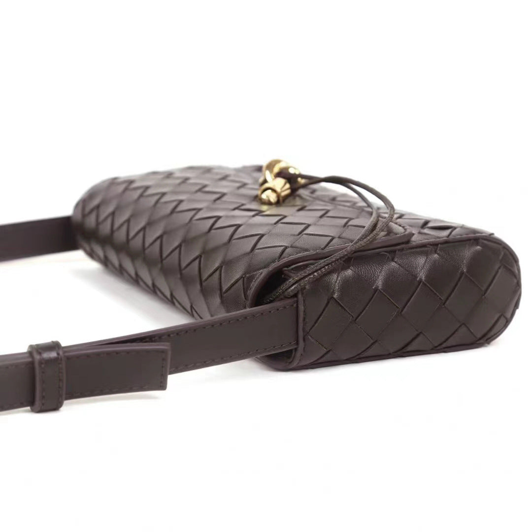 Women's Rhombus Woven Leather Classic Style Underarm Crossbody Bags
