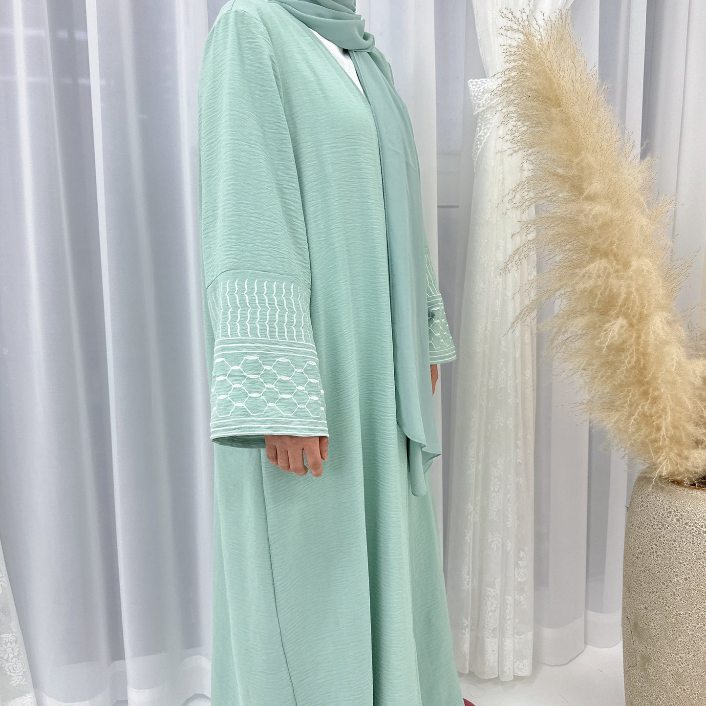Classy Turkish Exquisite Embroidery Tassel Robe Clothing