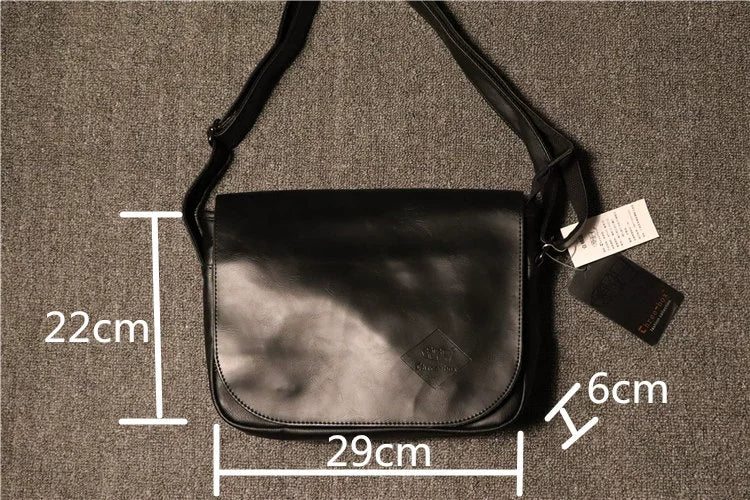 Men's Trendy Retro Simple Fashion Flip Motorcycle Men's Shoulder Bags