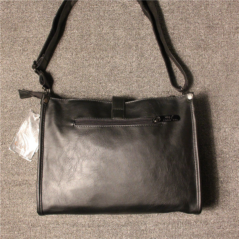 Men's Classy Trendy Simple Business Letter Shoulder Bags