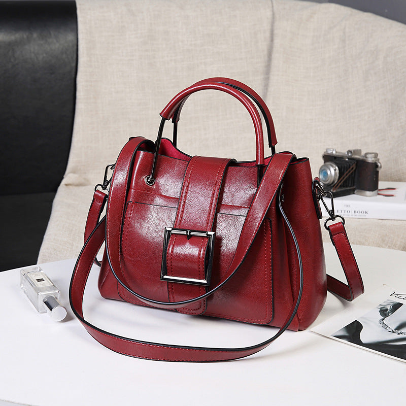 Women's Oil Wax Leather Large Capacity Soft Shoulder Bags
