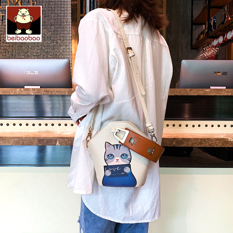 Beautiful Female Fashion Personality Western Style Shoulder Bags