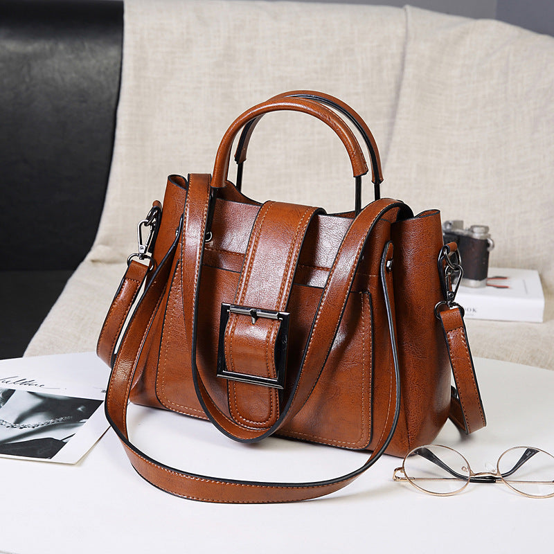 Women's Capacity Easy To Match Retro Oil Shoulder Bags