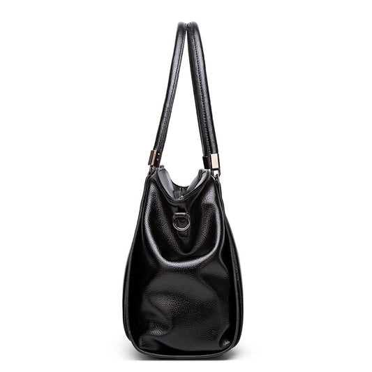 Women's Large Capacity Elegant Simple Lightweight Soft Shoulder Bags