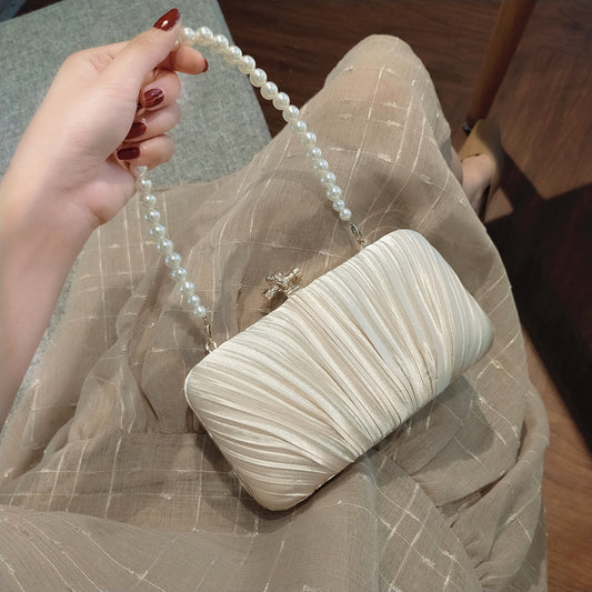 Clutch Pearl Hand Style Retro Chain Handbags