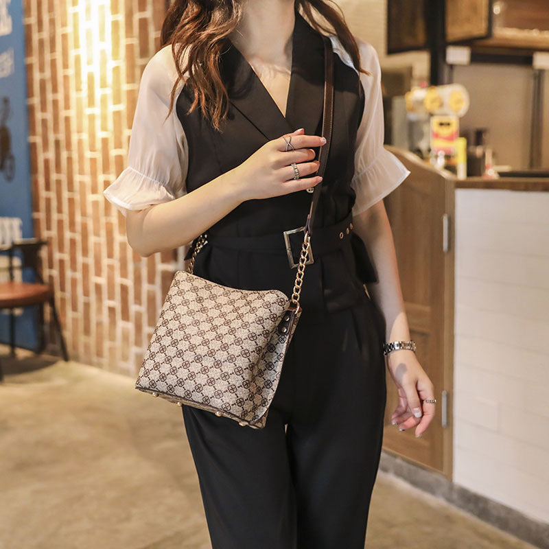 Women's Style Retro Printed Fashionable Stylish Large Women's Messenger Bag