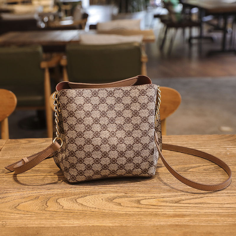 Women's Style Retro Printed Fashionable Stylish Large Women's Messenger Bag