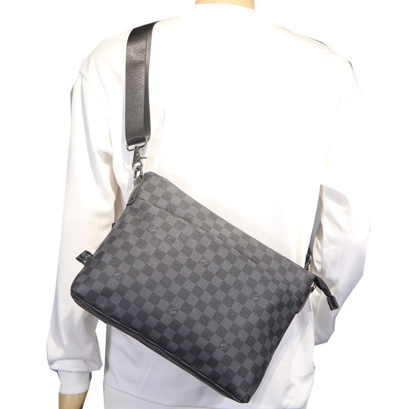 Men's Attractive Korean Business Plaid Personalized Men's Shoulder Bags