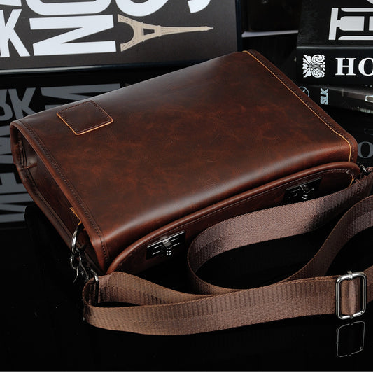 Men's Horse Leather Retro Double Screw Design Men's Messenger Bags