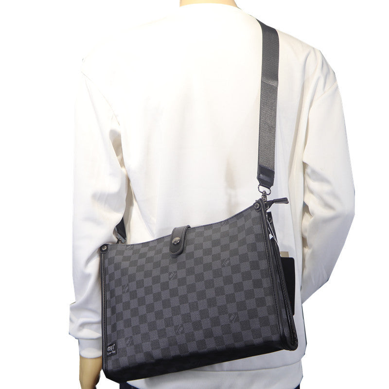 Men's Innovative Trendy Plaid Business Fashion Men's Shoulder Bags
