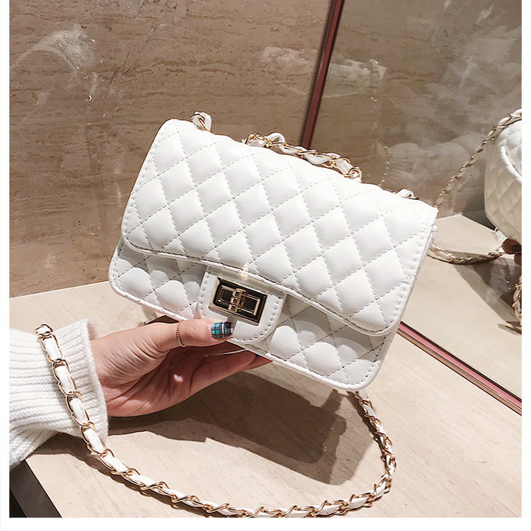 Women's Fashionable Korean Diamond Chain Classic Style Bags