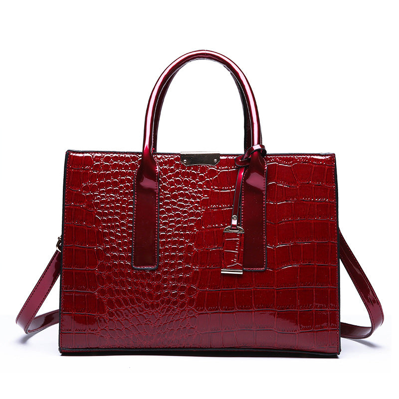 Women's Large Capacity Trendy Crocodile Pattern Portable Bags