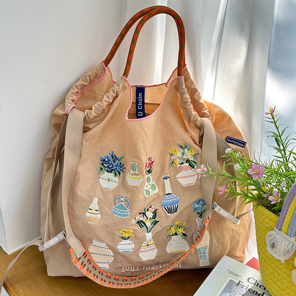 Nylon Needle Embroidered Fashion Commuter Large Capacity College Women's Shoulder Bag
