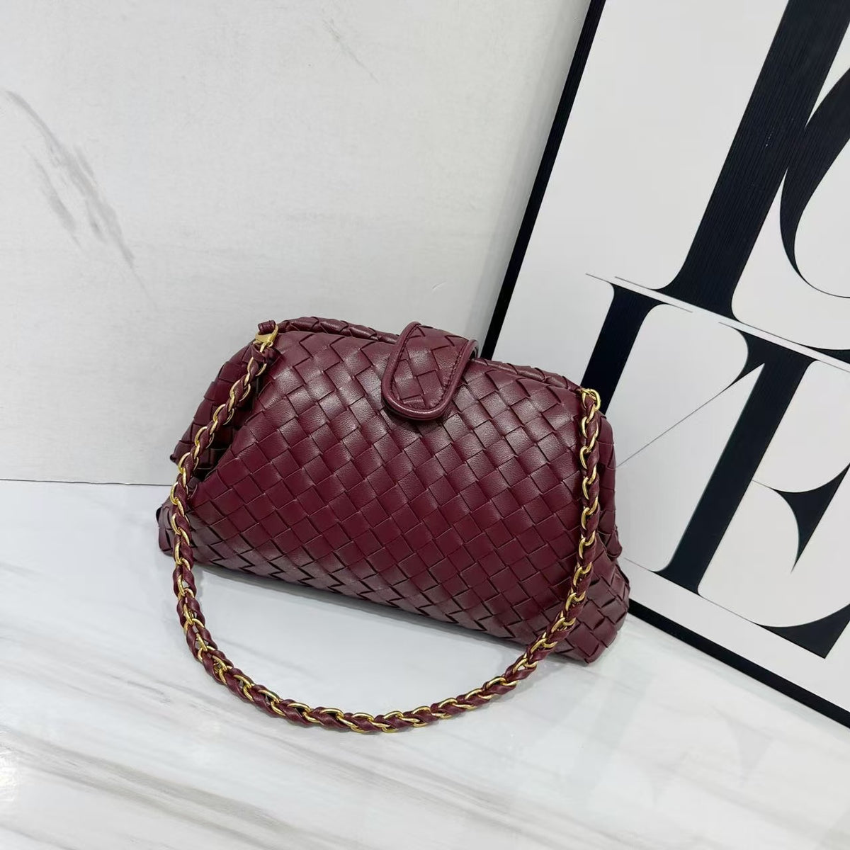 Woven Underarm Cloud Pleated Light Luxury Bags