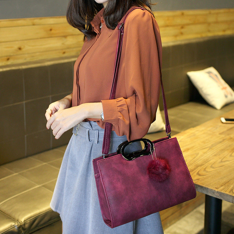 Elegant Casual Women's Tassel Retro Portable Bags