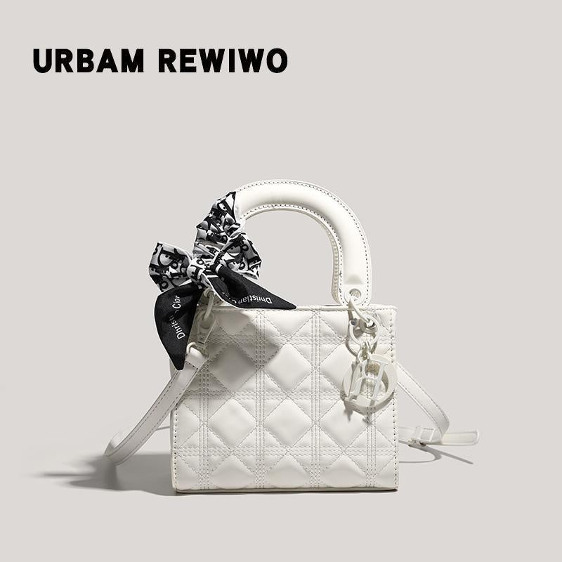 Women's Good-looking Frosted Embroidery Thread Diana Fashion Handbags